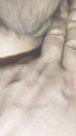 真实绿帽博主，【王军】让老婆陪各个不同单男啪啪，各种特写插穴，太淫乱了 截图2