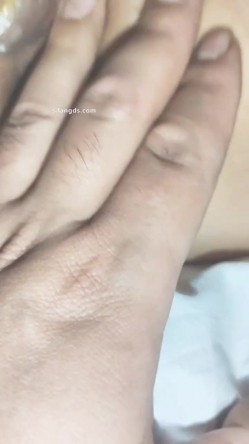 真实绿帽博主，【王军】让老婆陪各个不同单男啪啪，各种特写插穴，太淫乱了 截图5