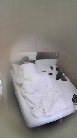 《监控破解》学生情侣酒店开房啪啪啪各种姿势都会一看就是撩妹老手 截图1