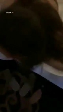 【重磅流出】长沙舞蹈老师【宋思嘉】3P群P淫乱性交派对 截图11