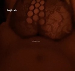 【原档极品泄密】，杭州23岁平面模特，高颜值清纯女神，完美露脸，肤白穴粉干起来好享受 截图6