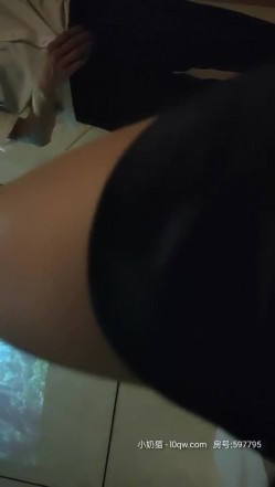 最新流出【SPA养生之道】爆乳小骚妇勾引会所男技师啪啪 临时没戴套直接无套干 站炮无套后入直接内射 高清源码录制 截图9