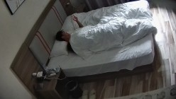 新流出酒店偷拍大学生情侣开房学妹从反抗被动操3天变成床上母狗 截图16