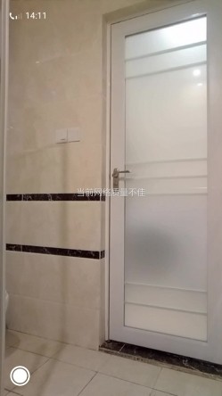 冒充某知名影视明星以培养演员为由忽悠妹子脱衣服检查下身材是否合格 截图10