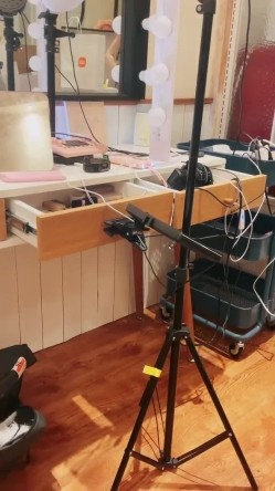 抖音26万粉丝女神级御姐林萌与男友啪啪一对一调教 截图8