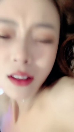 【小表妹】推荐！御姐女神 多场啪啪 道具自慰 害我狂撸 截图15