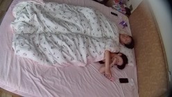 酒店偷拍大学生情侣样子稚学妹希腊脚班花周末和男友在酒店做爱被干多次 截图10