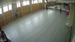 舞蹈班《监控破解》偷拍多位美女学员后台换衣服 截图12