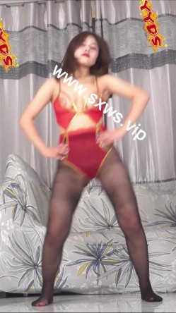 热舞派丰腴性感御姐【小青】超级VIP加密破解版，露三点钢管骚舞 截图2
