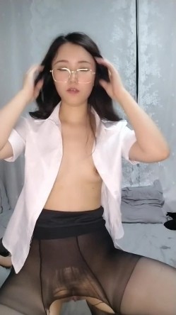 顶级骚货反差女神，和榜一激情大战，口交吃鸡爆满骚 截图13
