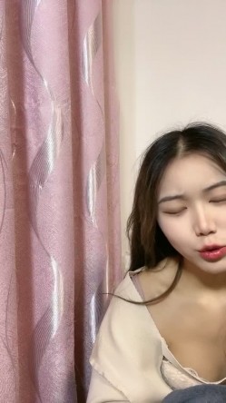 高颜气质女友黑丝大长腿，完美露脸口交，吮吸粉红龟头，女上位灰丝啪啪 截图1