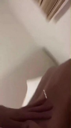 9位顶级骚货模特儿和摄影湿们的大尺度及啪啪自拍视频SVIP版 截图10
