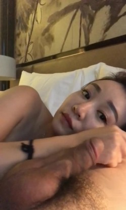 极品少妇 人妻骚妇与炮友偷情，对白清晰有趣，“你把我搞怀孕得帮我还钱” 截图8