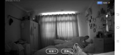 【破解摄像头】绿帽老公与母狗淫妻的生活记录 截图7
