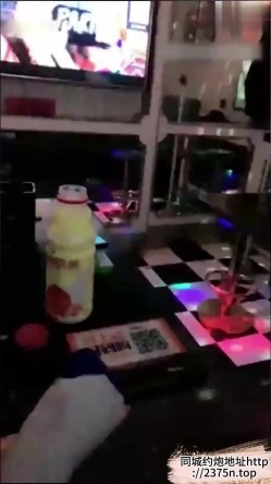 【KTV灌醉姐妹花】被社会混混内射妹妹姨妈逃过一劫 截图1