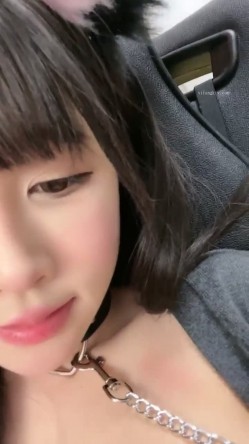 撸管推荐！校花级别女神~【京鱼鱼】道具狂插！淫水喷不停~！~~~给土豪当过小三，这颜值确实够顶，超赞，撸管必备！ 截图6