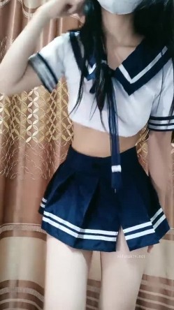 G奶大学生下海！奶子好大~【极品大学生】啪啪！内射，绝品，微微露了下脸，真的赞，这身材看了流口水 截图16