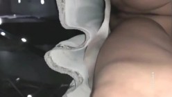 商场 公交 地铁 街头等各地顶级抄底 漂亮小姐姐 全部为真空无内 十足过了把瘾 截图2