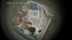 酒店偷拍 年轻情侣就是体力好除了吃饭睡觉就一直腻歪啪啪男友还拿手机拍照留念 截图10