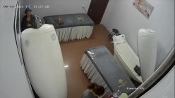 黑客破解美容院摄像头 偷拍女顾客脱光衣服激光雷射.脱毛护理 截图1