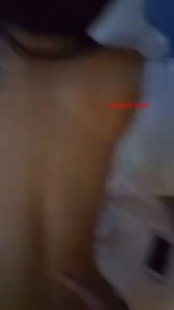 【秀人网红】 当红巨乳模特 妲己 与土豪啪啪私拍最新流出全集,打骚货美女被狠狠艹，用力顶她骚穴！ 截图5