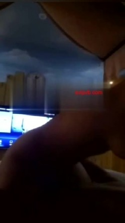 【秀人网红】 当红巨乳模特 妲己 与土豪啪啪私拍最新流出全集,打骚货美女被狠狠艹，用力顶她骚穴！ 截图10