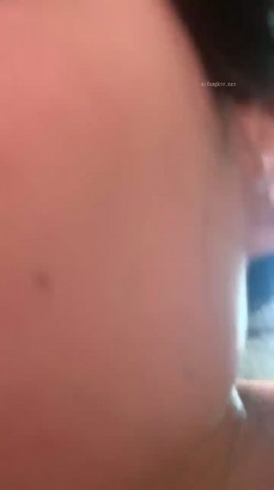 新人巨乳下海被干，【大白熊】，无套口爆吞精内射~相当哇塞，这奶子直接亮瞎双眼，纯天然无滤镜，真实 截图4