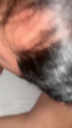 淫妻3P群P自慰露出尿脸,【双面夫妻_0575妓啪啪】,反差都市丽人，约单男交换 截图10