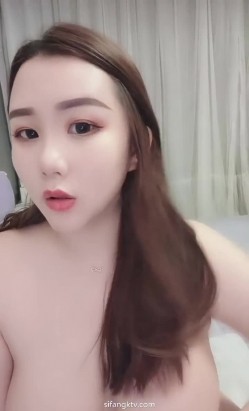 爆乳美女【若水】明星颜值抠逼舔奶自慰超级性感，‘我的绝活就是睡大哥，可惜没有 哈哈哈’ 洗奶奶给观众看！ 截图14