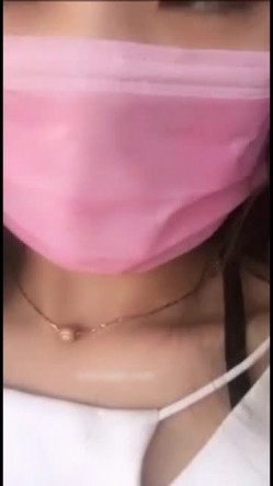 应屌丝网友要求风骚二嫂和八两哥驱车到荒郊采石场玩车震对白清晰 差点被一个老农发现 惊险 截图3