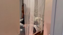 绿帽换妻淫趴网黄【pittyswg】带着老公与健身教练激情3P肏的死去活来 截图1