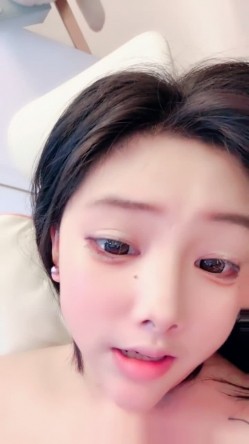 顶级校花来了！美到炸，清纯校园风小姐姐【取悦】刚下海就被操！满满撸点 截图15