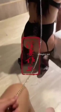 震撼流出，推特绿帽癖博主【淫妻作乐】私拍，找到相同癖好兄弟玩换妻游戏，大奶老婆送野男人肏无套开干 截图9