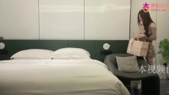 探花洪七3000约炮 细致挂硕果的夹子音御姐毒龙做的很认真还没插进去就喊疼哥哥一直叫个不停 截图2
