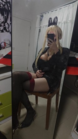 巨型男娘【teroiroi】 直播黑化浓妆 蕾丝兔耳性感 拉丝冷酷小眼神蔑视一切 公狗不服来干 另有各种插入自慰更精彩 截图8