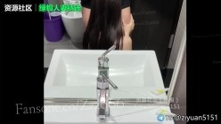 专攻高颜值网红台湾泡良大神「郑原创」《喜欢色诱人的青涩C奶大学生》美乳蜂腰，反差女友感实在太顶了… 截图9