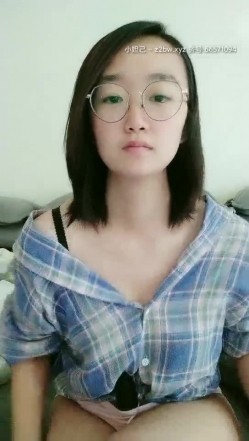 【研究生无奈】学霸下海历程13天全收录，理科学霸，从网贷的漩涡，到卖肉的泥潭，讲述跟前男友的性爱，从最初的拘谨到黑牛道具都精通 截图1