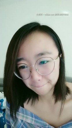 【研究生无奈】学霸下海历程13天全收录，理科学霸，从网贷的漩涡，到卖肉的泥潭，讲述跟前男友的性爱，从最初的拘谨到黑牛道具都精通 截图2