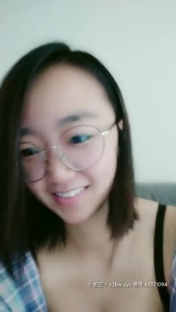 【研究生无奈】学霸下海历程13天全收录，理科学霸，从网贷的漩涡，到卖肉的泥潭，讲述跟前男友的性爱，从最初的拘谨到黑牛道具都精通 截图3