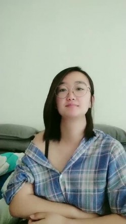 【研究生无奈】学霸下海历程13天全收录，理科学霸，从网贷的漩涡，到卖肉的泥潭，讲述跟前男友的性爱，从最初的拘谨到黑牛道具都精通 截图12