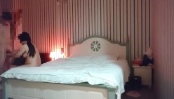 纹身哥模仿探花 洗浴会所酒店开房偷拍记录嫖娼过程 截图13