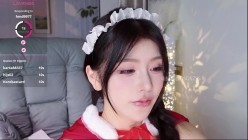 ️国民女神【Kiki-2025】圣诞装丝袜诱惑、口爆，潮喷、拉珠 边喷边搅 截图12