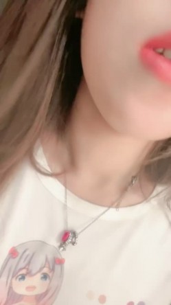 校花女神尤物，全程露脸上学时期的梦，性感的大奶子一只手握不住，听狼友指挥自慰骚穴直流淫水，呻吟可射 截图15