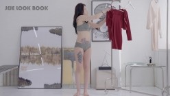 韩国美女性感内衣丝袜换装视频合集 截图11