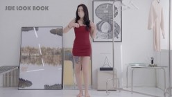 韩国美女性感内衣丝袜换装视频合集 截图14