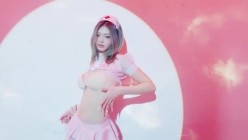stripchat国产高颜女团【Luckygirl】女女揉奶亲吻裸舞,好身材大长腿，人靓奶圆 截图8