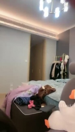 绿播下海！顶级G奶女神~【暖暖】扣穴自慰！绝对秒射，童颜巨乳！ 截图3
