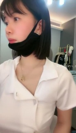 绿播下海！顶级G奶女神~【暖暖】扣穴自慰！绝对秒射，童颜巨乳！ 截图4