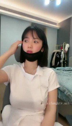 绿播下海！顶级G奶女神~【暖暖】扣穴自慰！绝对秒射，童颜巨乳！ 截图7