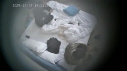 酒店偷拍 年轻情侣就是体力好除了吃饭睡觉就一直腻歪啪啪男友还拿手机拍照留念 截图13